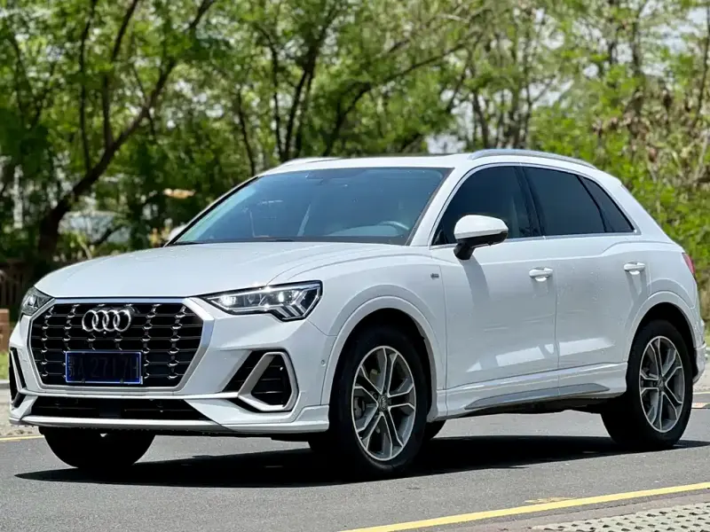 Audi Q3, 2021