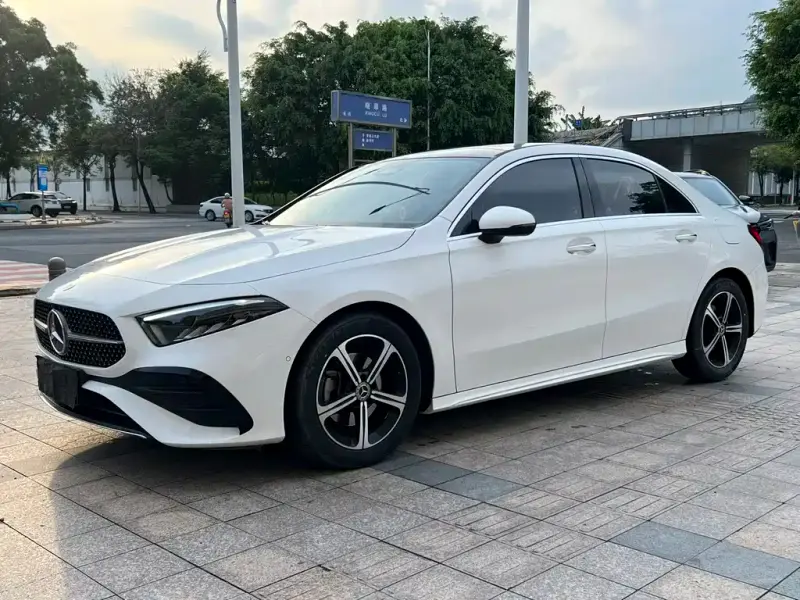 Mercedes-Benz A-Class, 2023 — фото 1