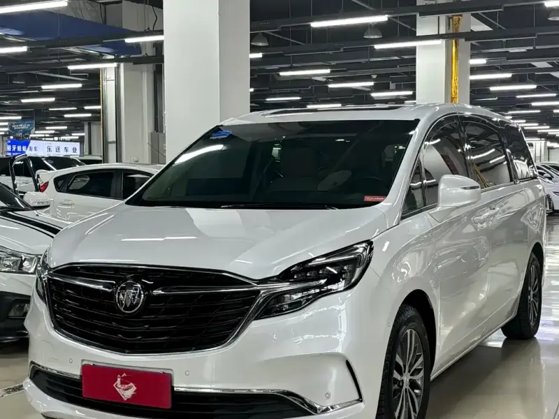 Buick GL8, 2022
