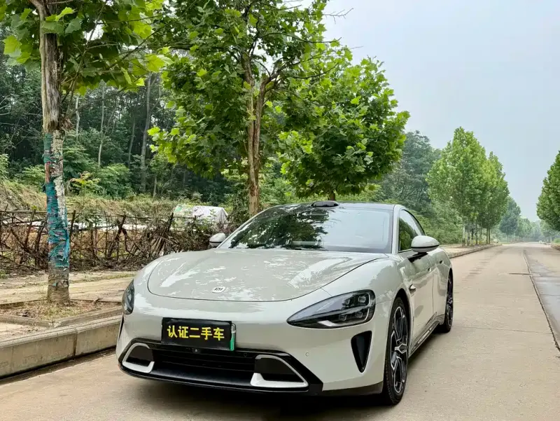 Xiaomi SU7, 2025