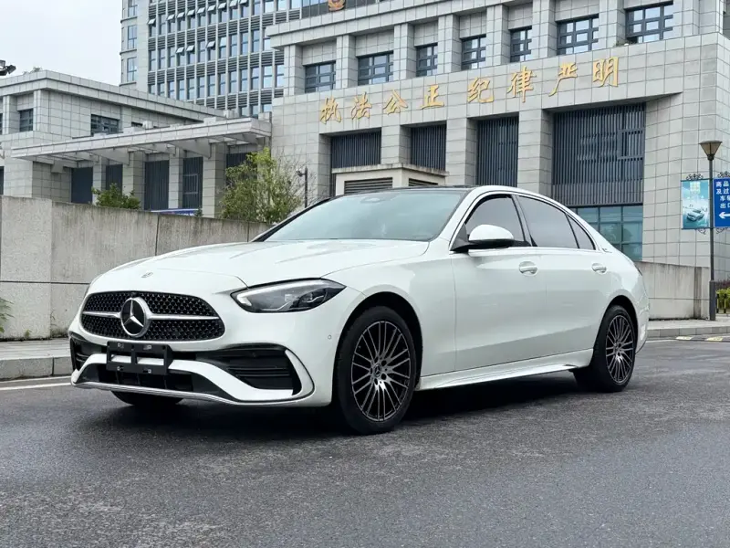 Mercedes-Benz C-Class, 2024