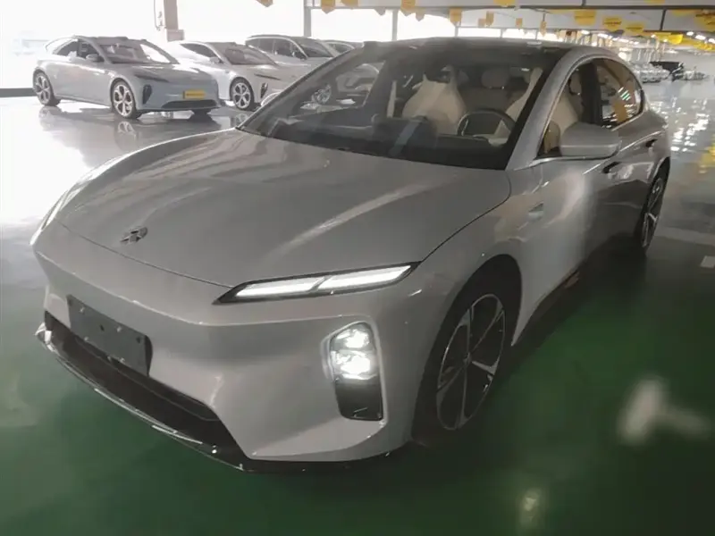 NIO ET5, 2025