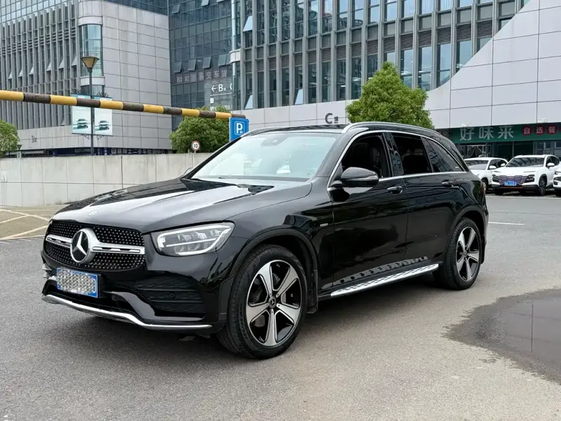 Mercedes-Benz GLC, 2022