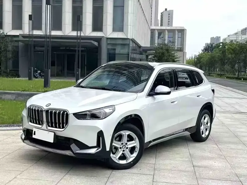 BMW X1, 2023 — фото 1
