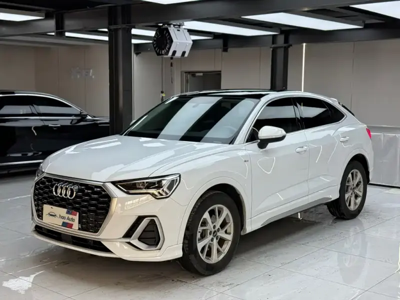 Audi Q3 Sportback, 2022