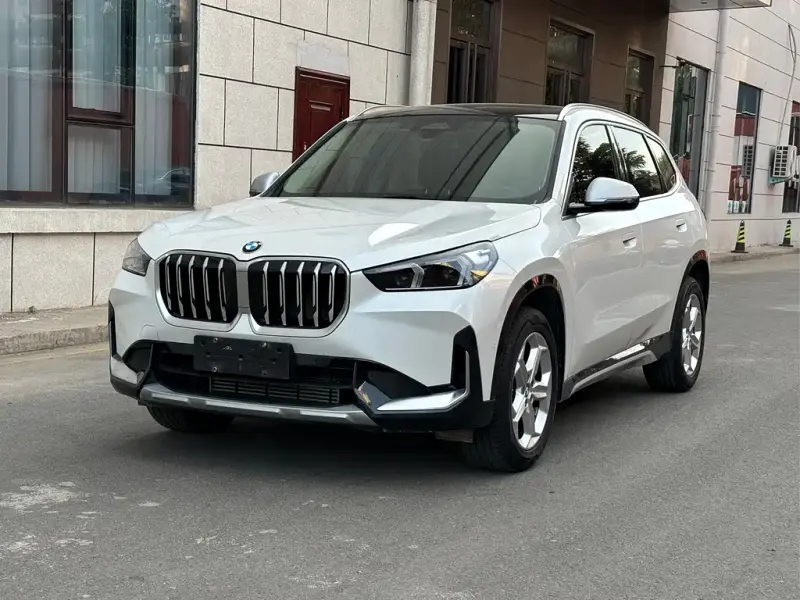 BMW X1, 2023 — фото 1