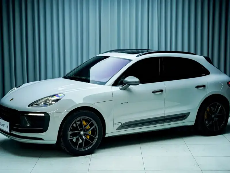 Porsche Macan, 2023