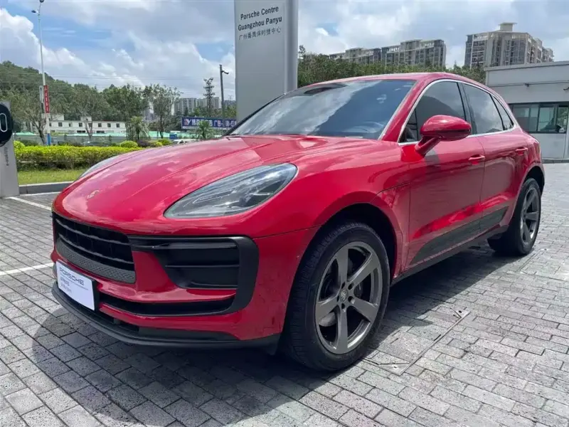 Porsche Macan, 2025