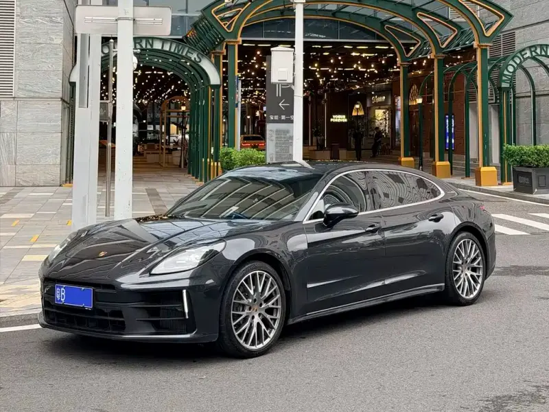 Porsche Panamera, 2024