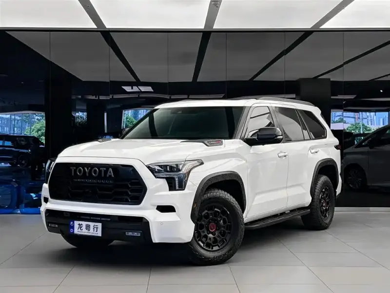 Toyota Sequoia, 2024