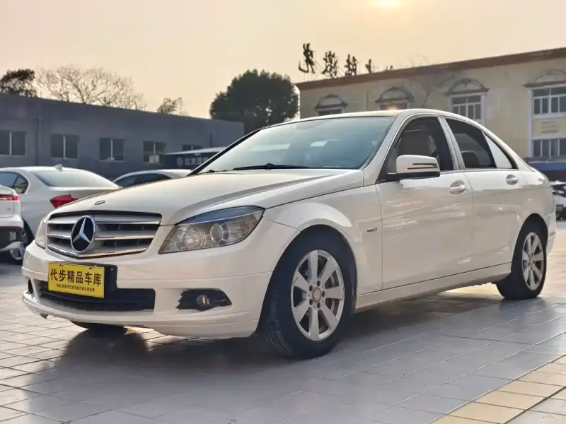 Mercedes-Benz C-Class, 2011