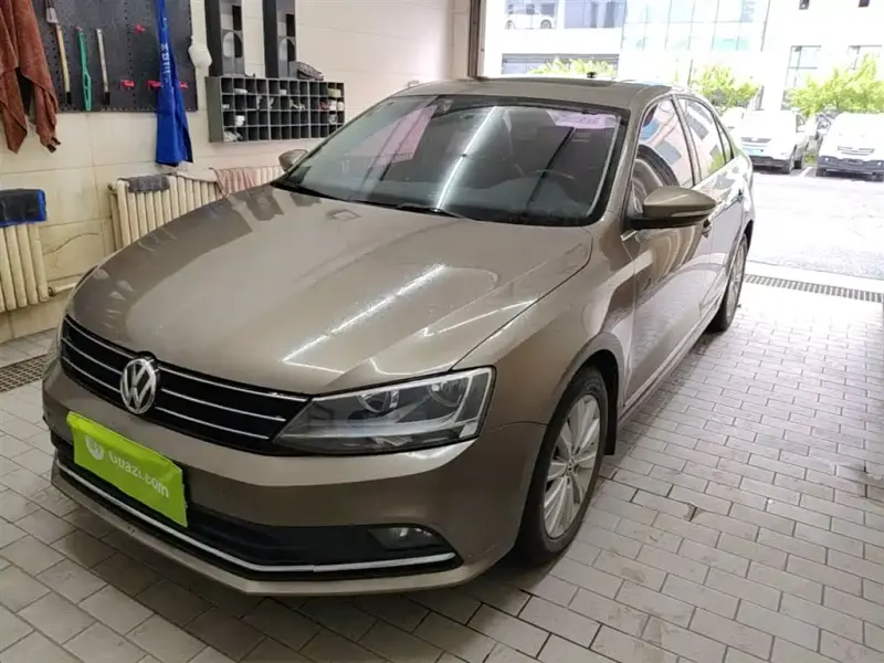 Volkswagen Sagitar, 2016