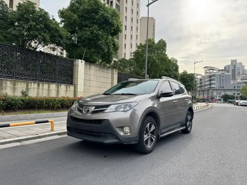 Toyota RAV4, 2016