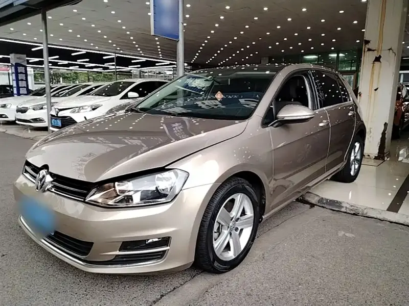 Volkswagen Golf, 2016