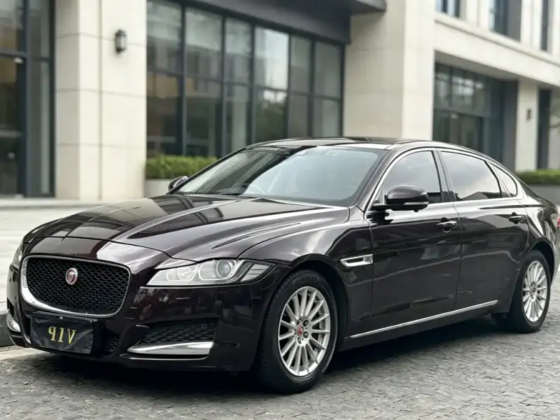 Jaguar XFL, 2017