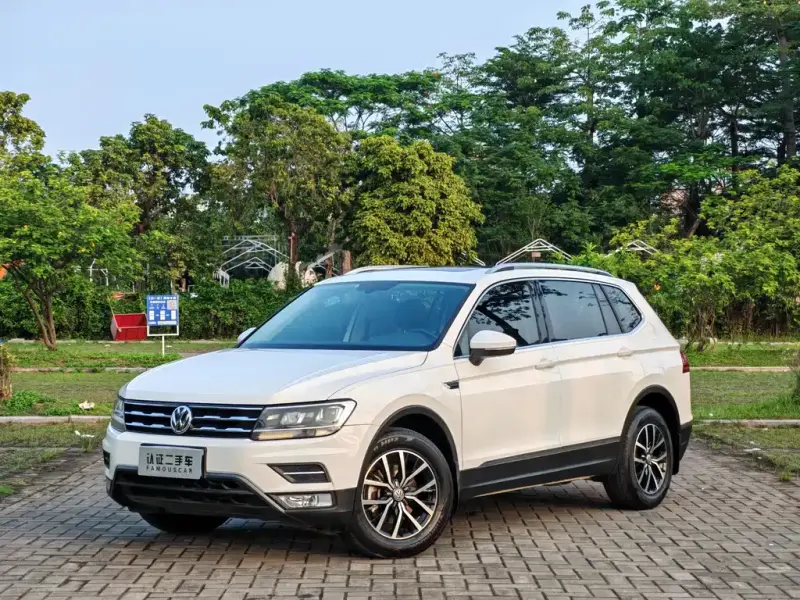Volkswagen Tiguan L, 2018