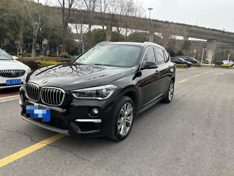 BMW X1, 2018 — фото 1