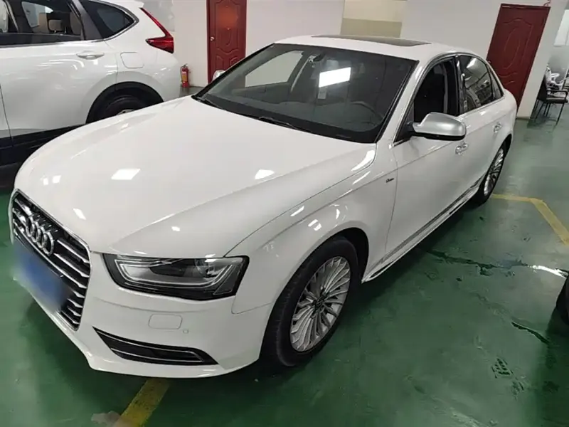 Audi A4L, 2016 — фото 1