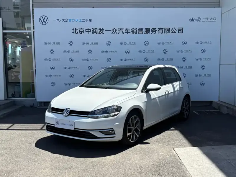 Volkswagen Golf, 2020