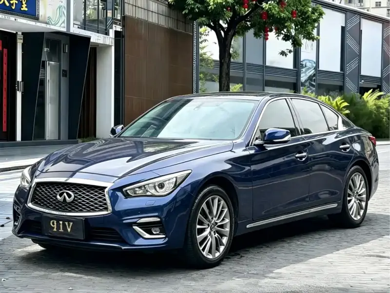 Infiniti Q50L, 2020