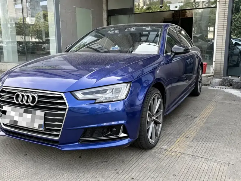 Audi A4L, 2017 — фото 1
