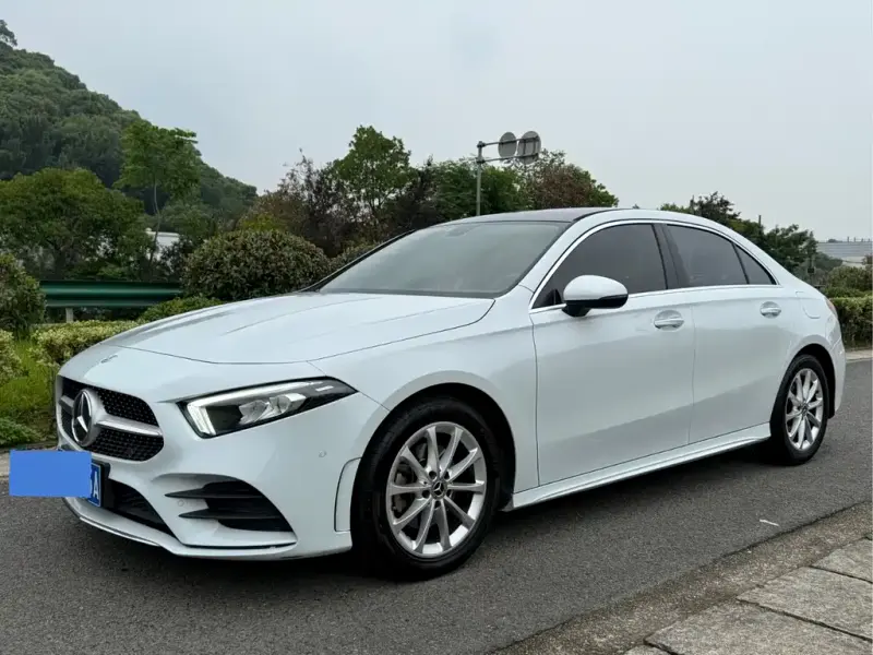 Mercedes-Benz A-Class, 2021 — фото 1