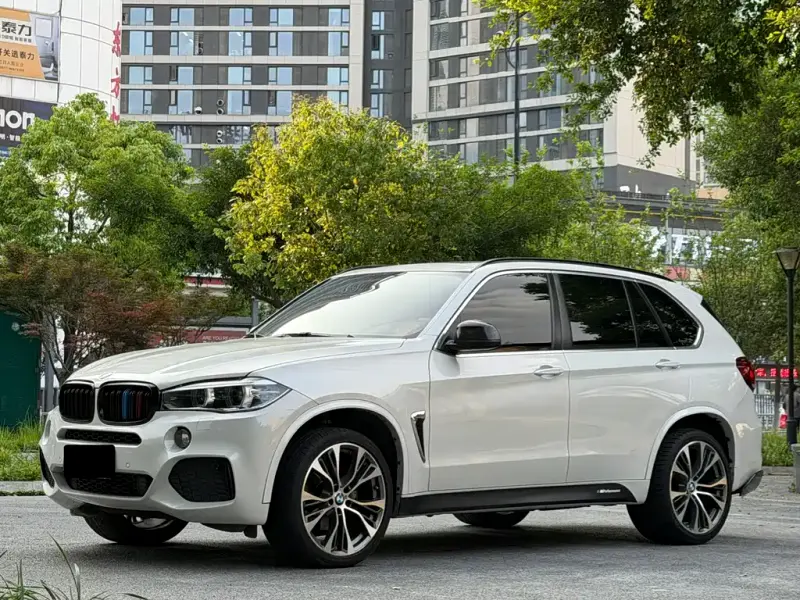 BMW X5 (Import), 2016