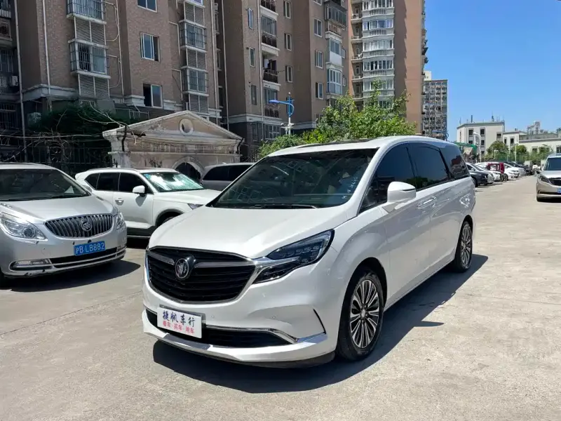 Buick GL8, 2020