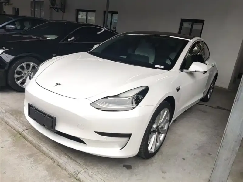 Tesla Model 3, 2020