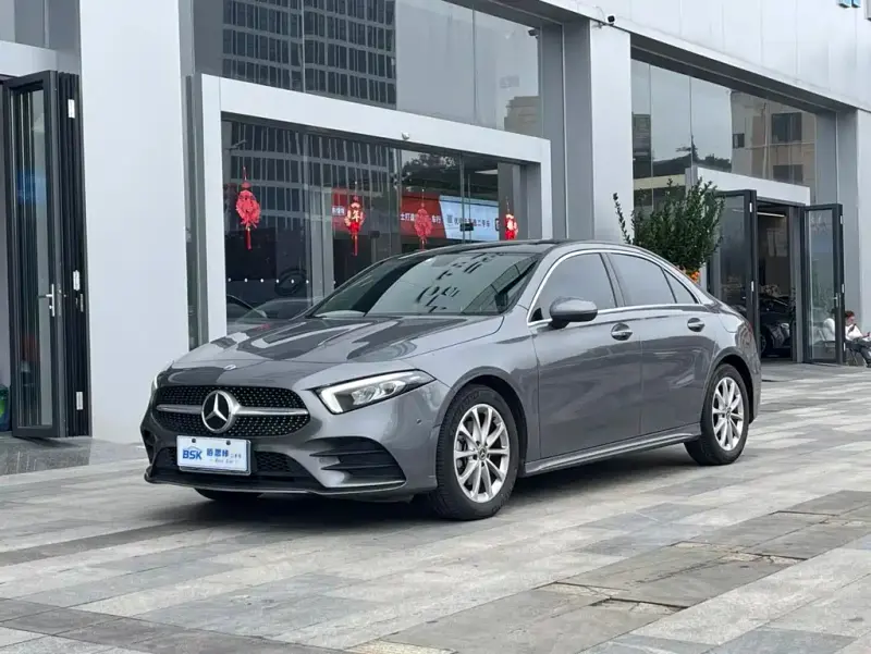 Mercedes-Benz A-Class, 2021 — фото 1