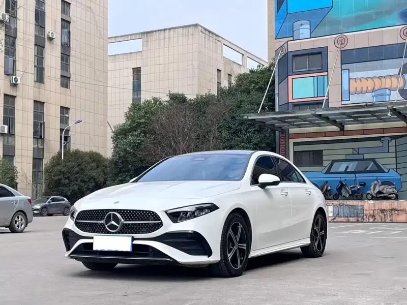 Mercedes-Benz A-Class, 2023 — фото 1