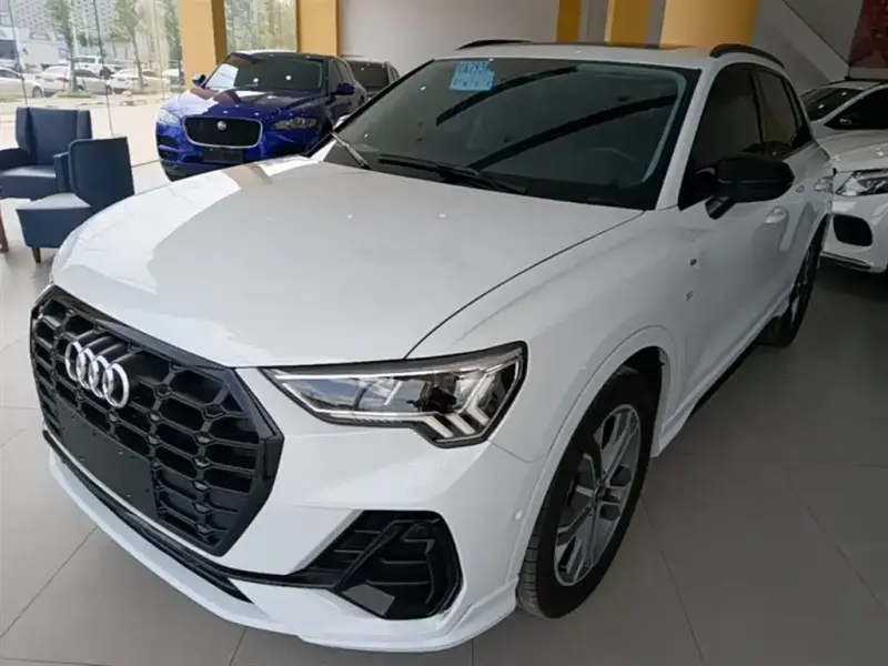 Audi Q3, 2023
