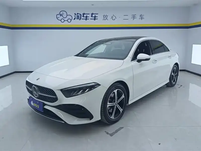 Mercedes-Benz A-Class, 2023 — фото 1