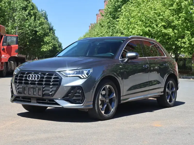 Audi Q3, 2022