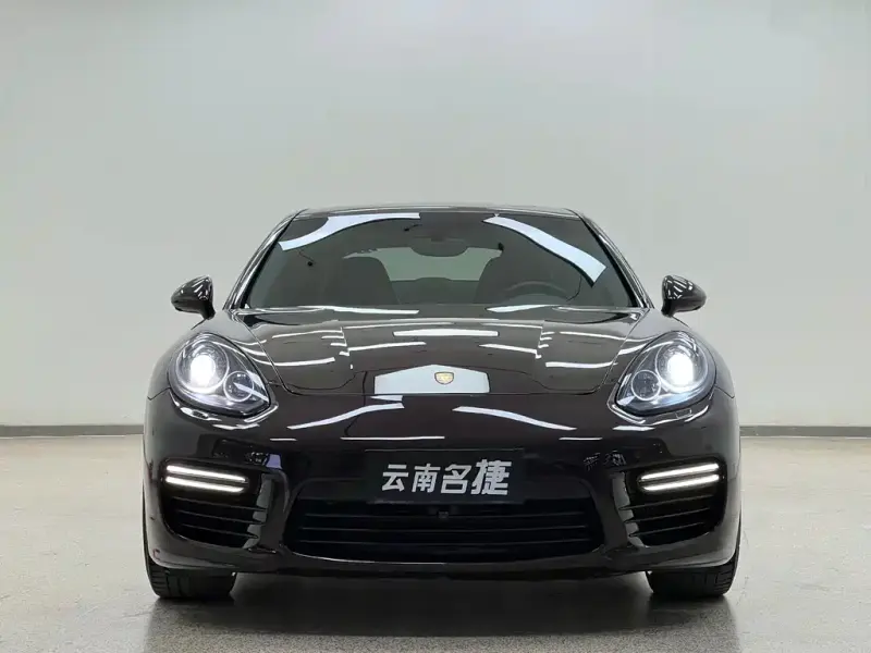 Porsche Panamera, 2014