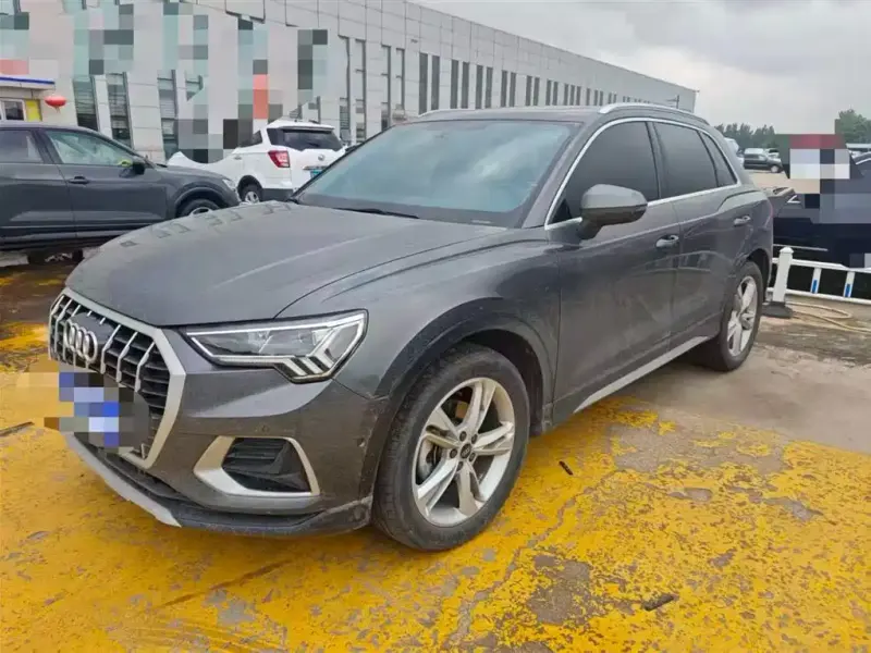 Audi Q3, 2022