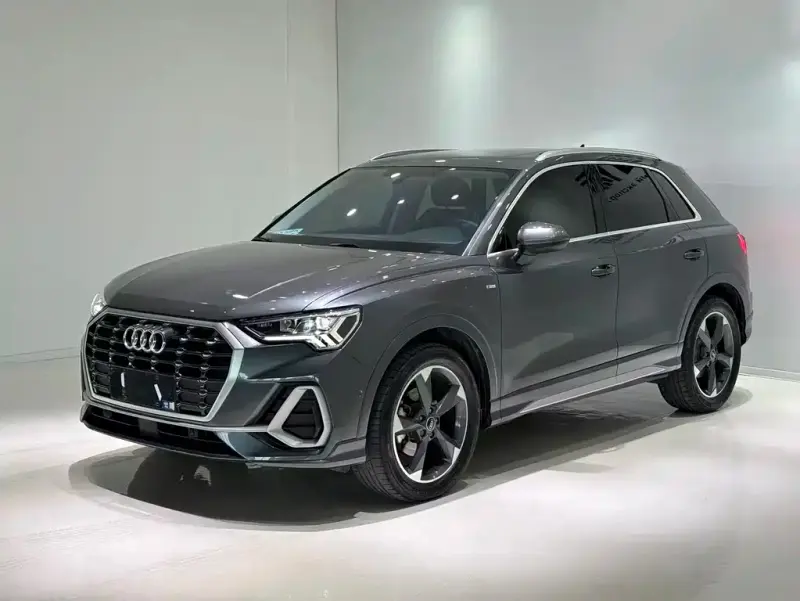 Audi Q3, 2023