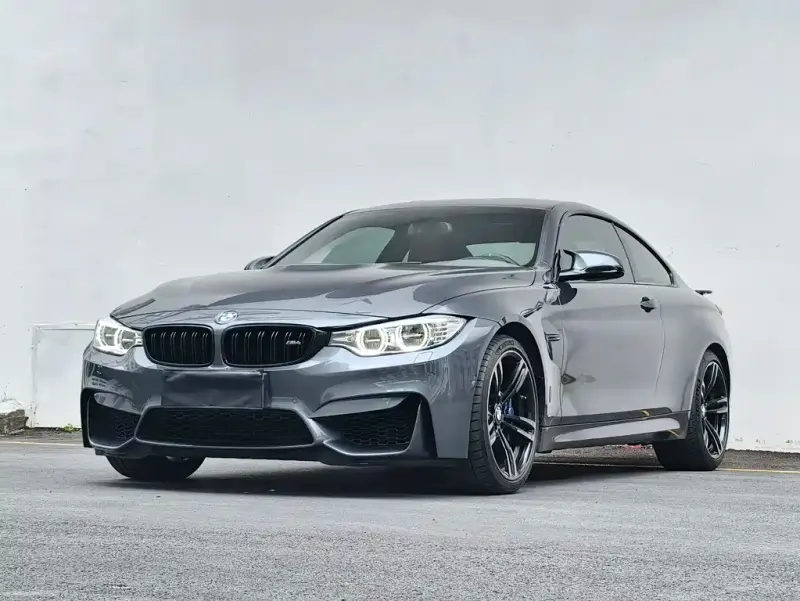 BMW M4, 2018 — фото 1