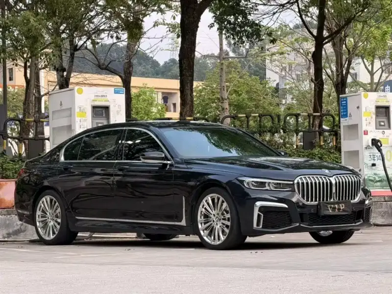 BMW 7 Series, 2022