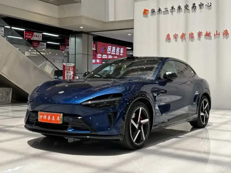 Xiaomi YU7, 2025