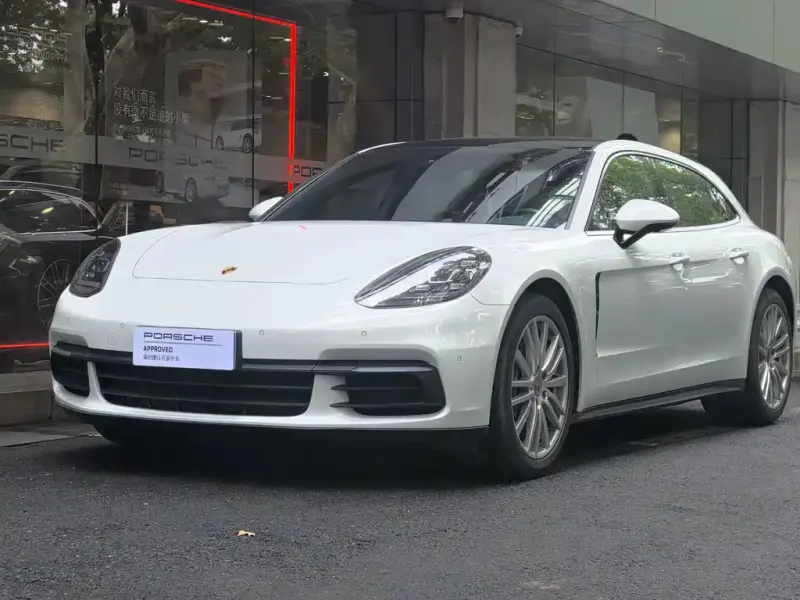 Porsche Panamera, 2018