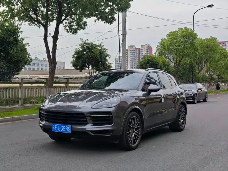 Porsche Cayenne, 2021