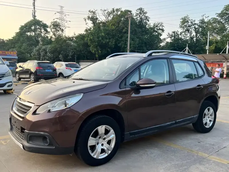 Peugeot 2008, 2015