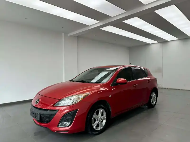 Mazda 3 (Import), 2011 — фото 1