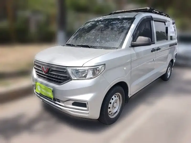 Wuling Hongguang V, 2021