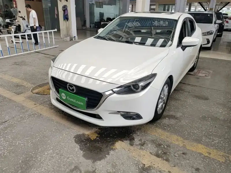 Mazda 3 Axela, 2017 — фото 1