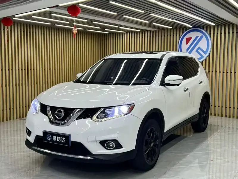 Nissan X-Trail, 2015