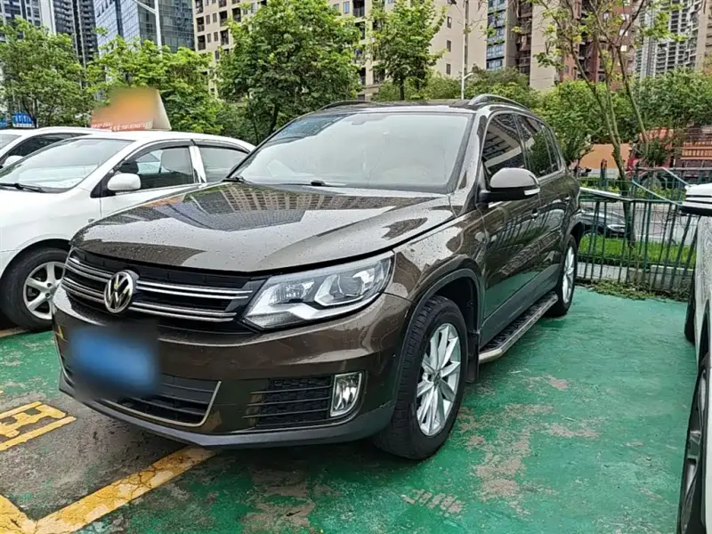 Volkswagen Tiguan, 2017 — фото 1