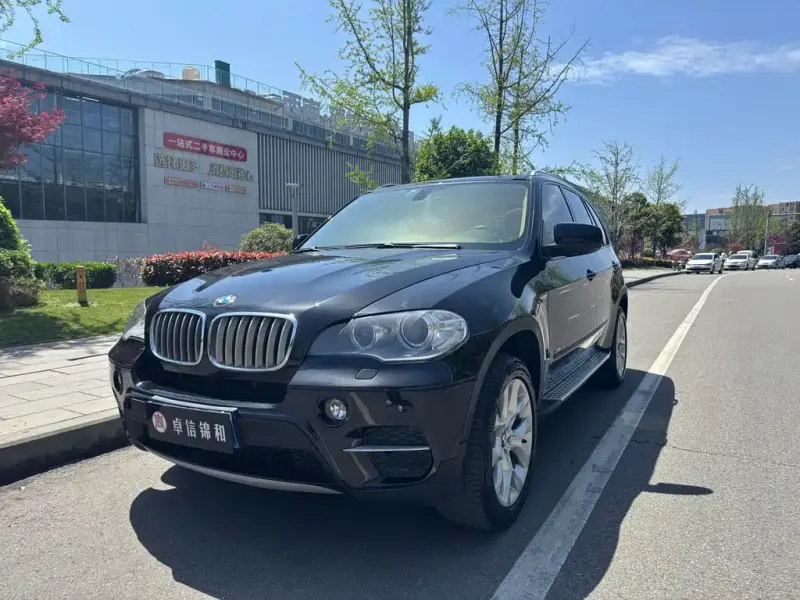BMW X5 (Import), 2012