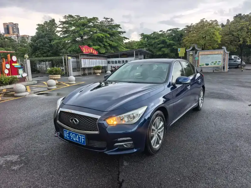 Infiniti Q50L, 2018